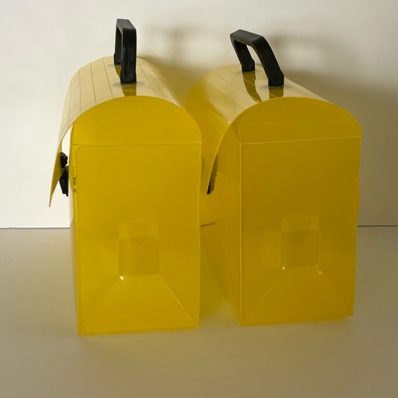 🆓 - Set of (2) Plastic Yellow Carry Cases for Toy Storage - Free With Purchase - Picture 5 of 16